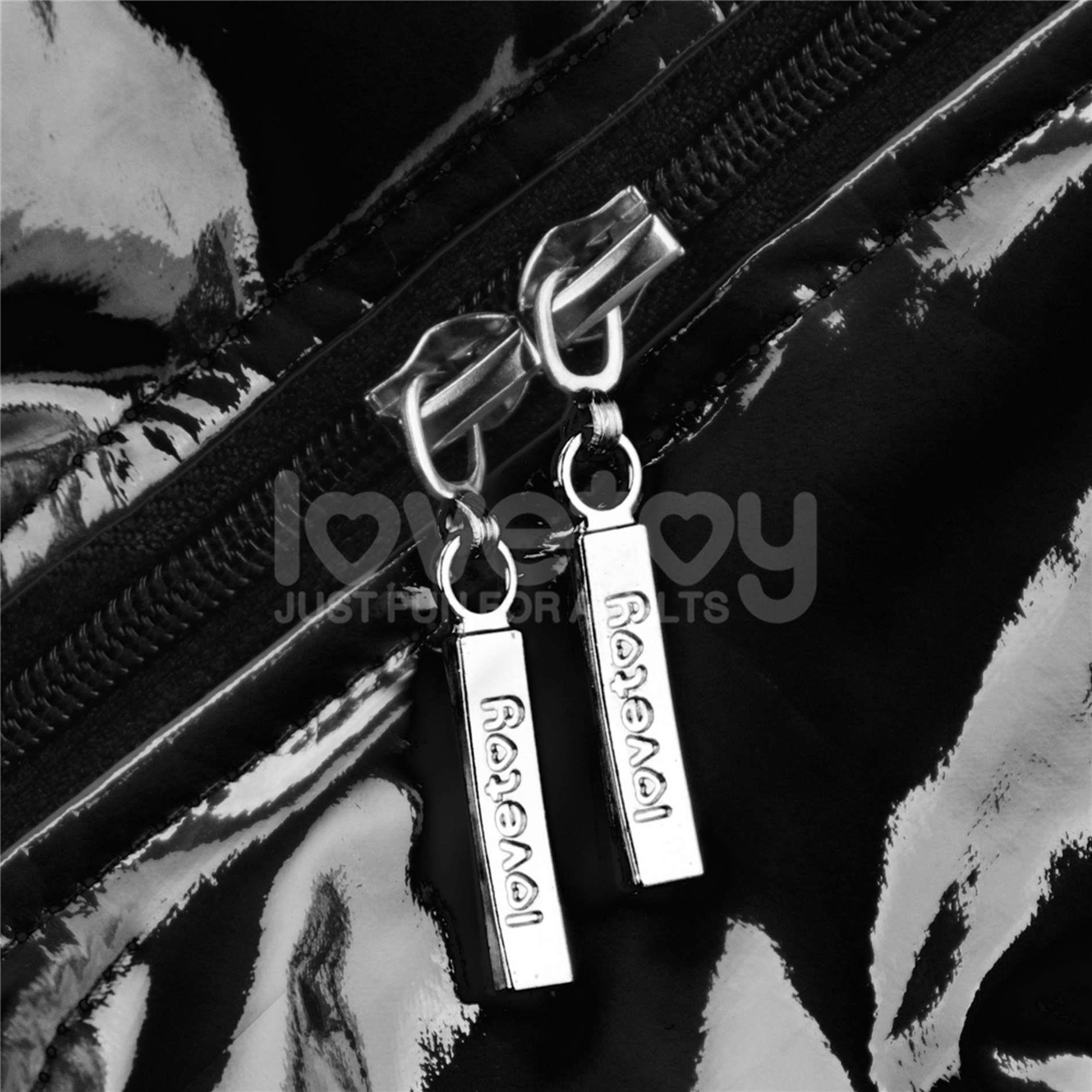 Chic Strap-On Shorts (32 - 35 Inch Waist) Black