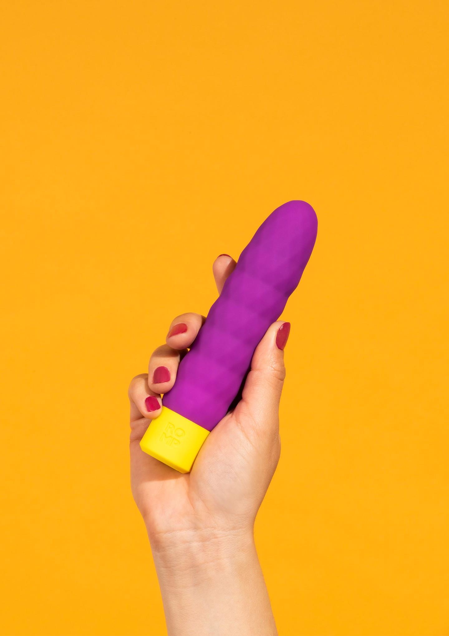 Romp Beat Bullet Vibrator - Purple
