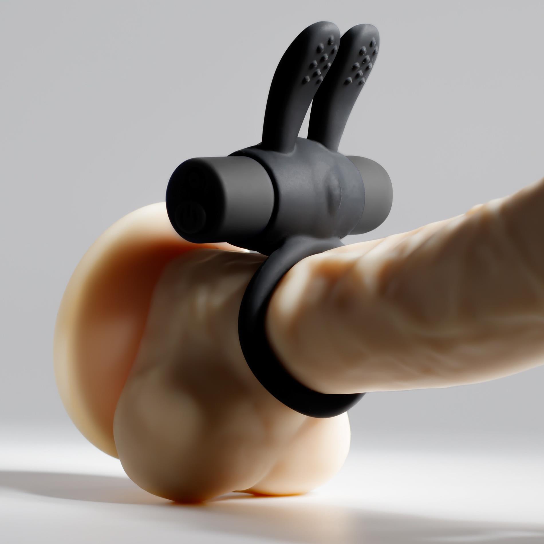 Crushious Nacho Vibrating Cockring With Remote Control