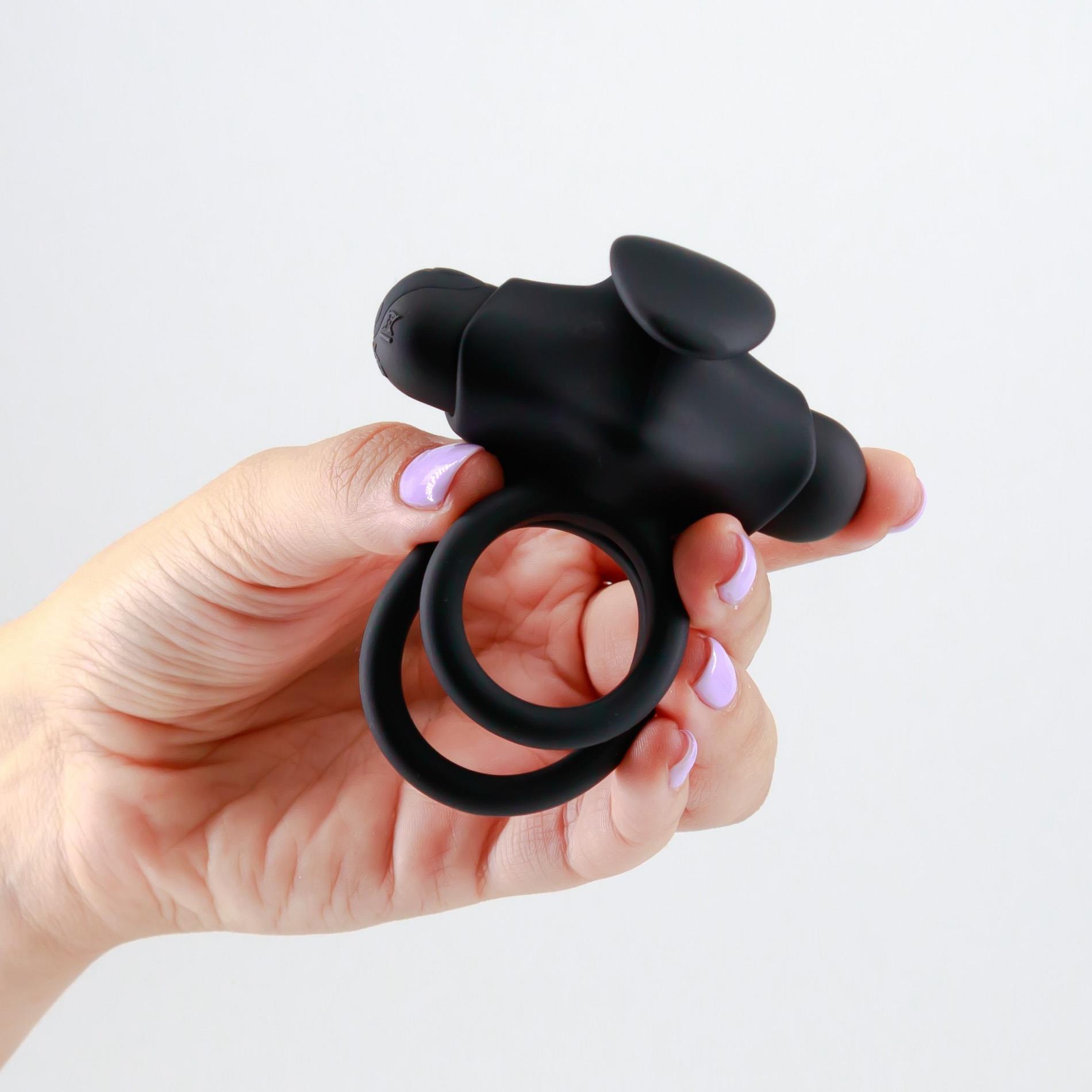 Crushious Thumper Vibrating Double Cockring With Remote