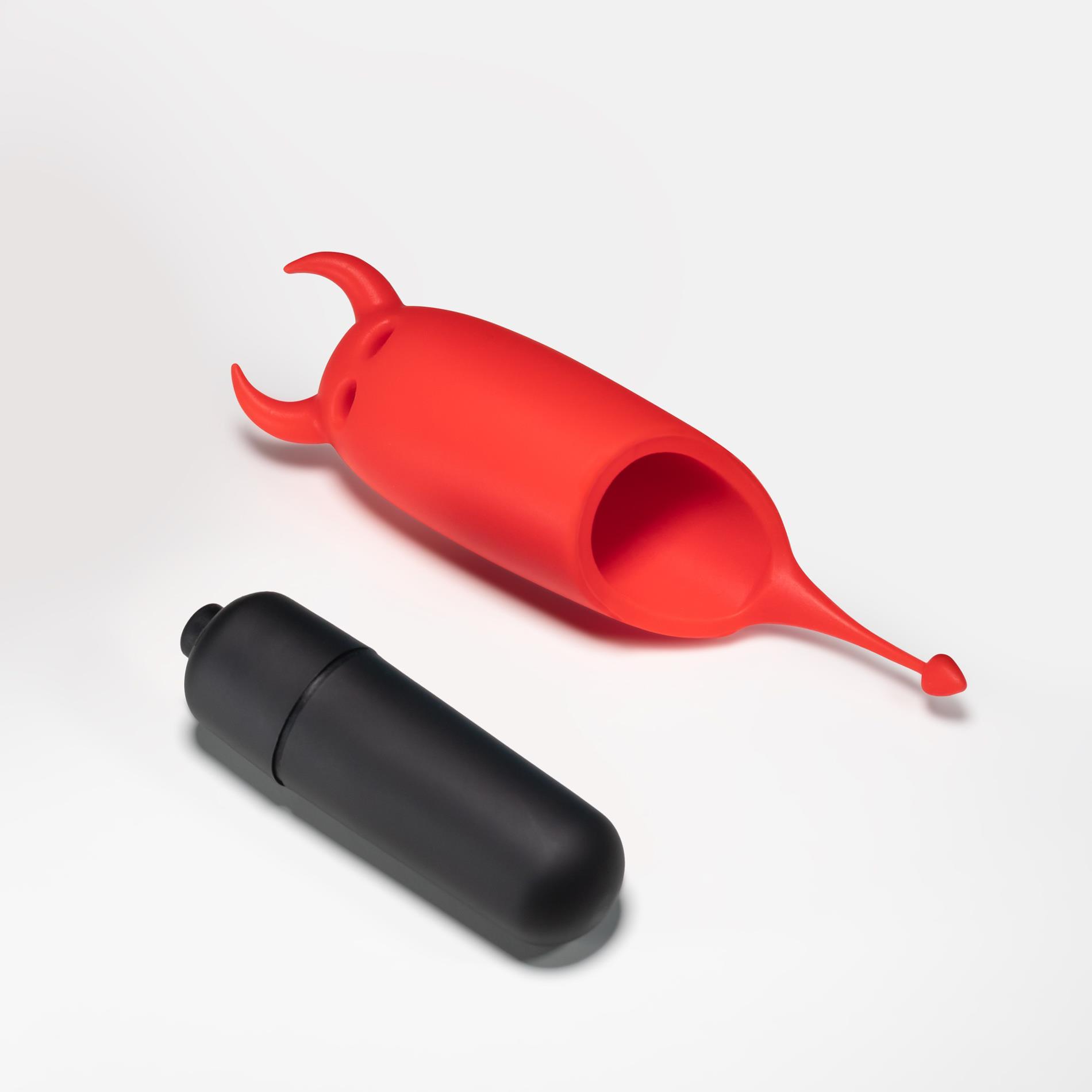 Crushious O-Pet Devil With 10 Vibration Bullet Red