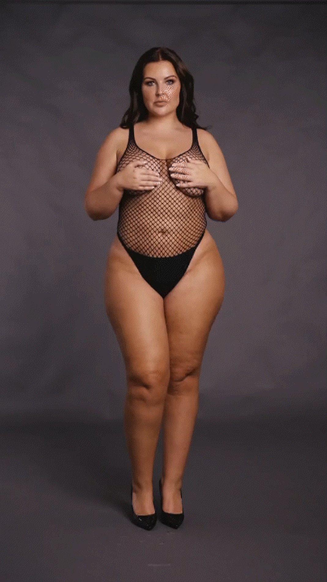 Body With Fishnet Structure.