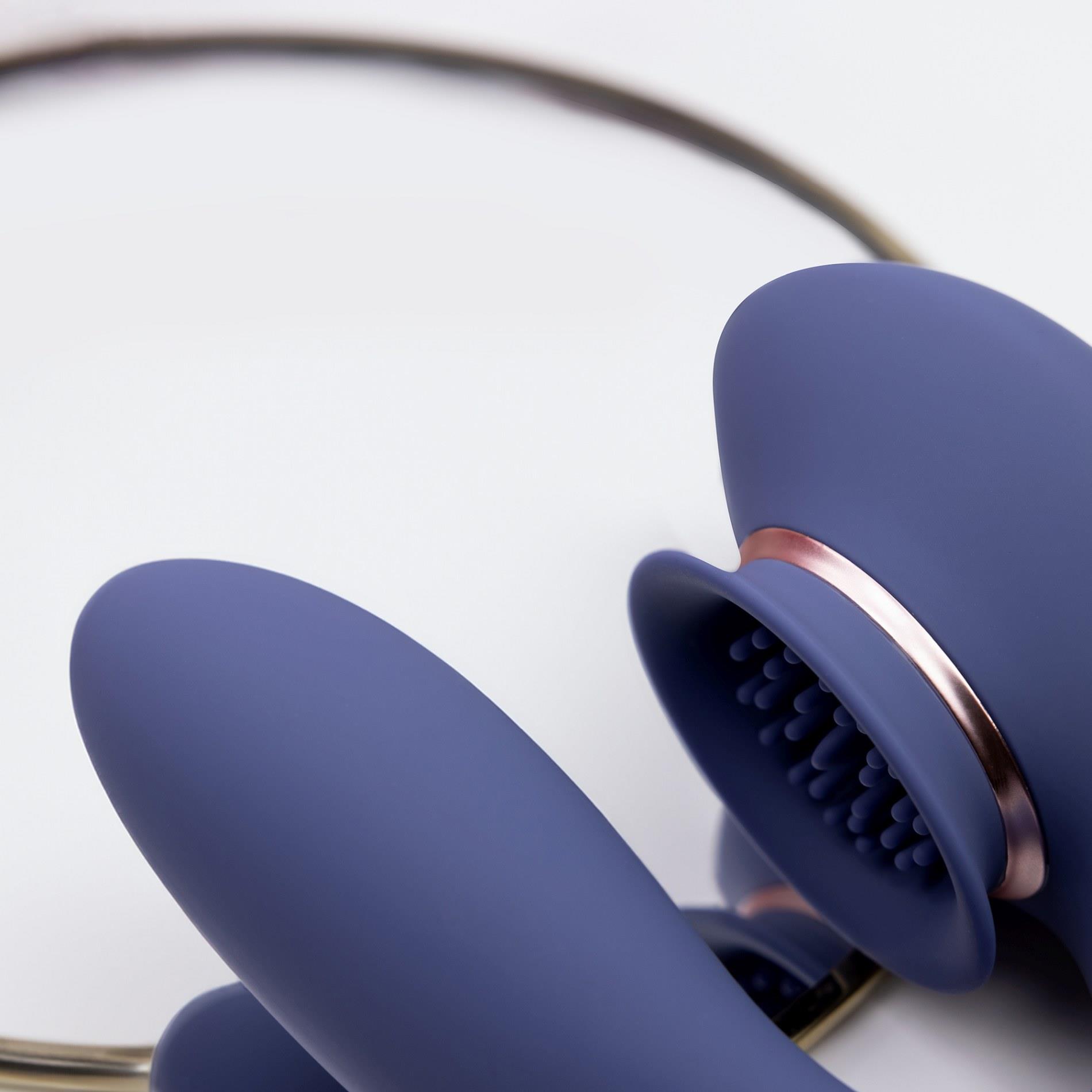 Twitch 3 - Rechargeable Vibrator & Suction - 10 Speed