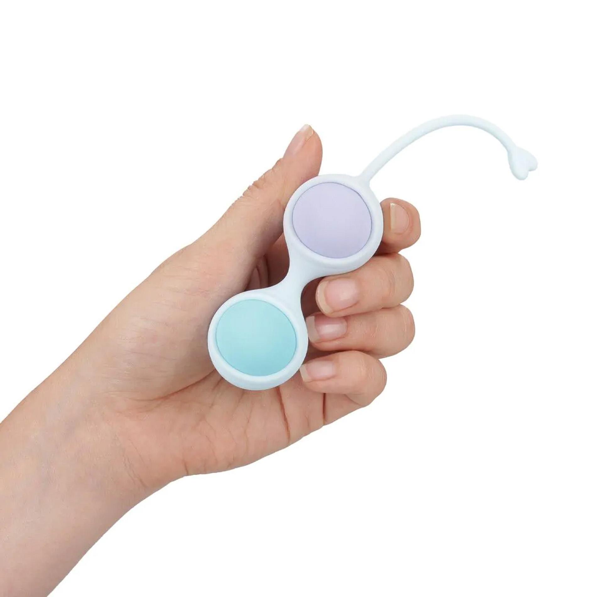 Vibrating And 5 Weight Interchangeable Kegel Kit With Remote Control -