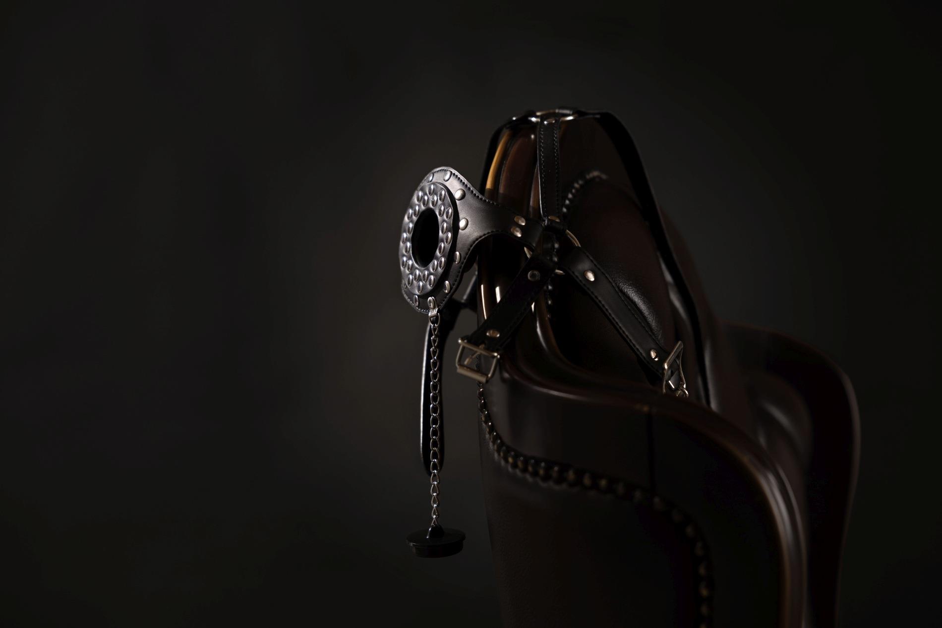 Open Mouth Gag Head Harness With Plug Stopper - Black