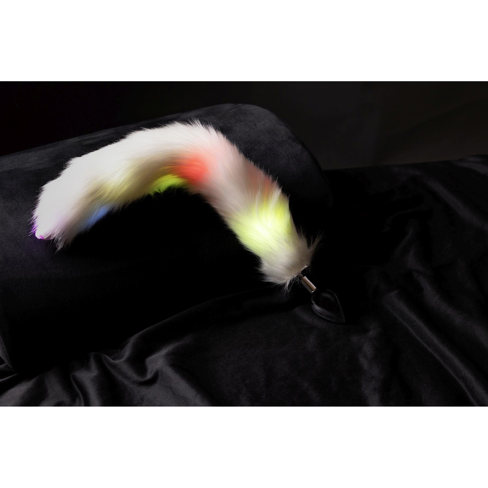 Light-Up Fox Tail With Metal Butt Plug
