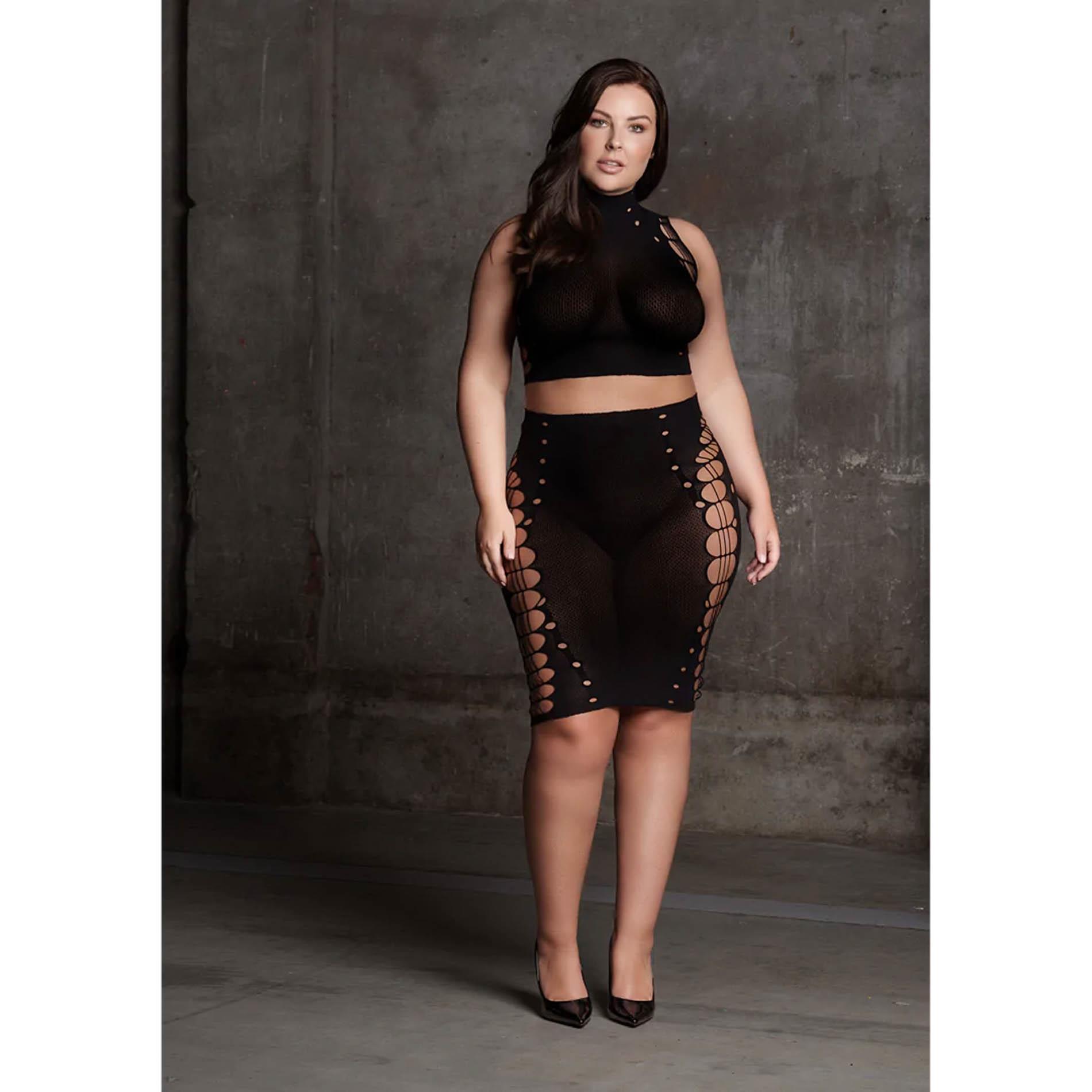 Kala Xxxvii - Two Piece With Turtleneck, Crop Top And Skirt - Plus Size