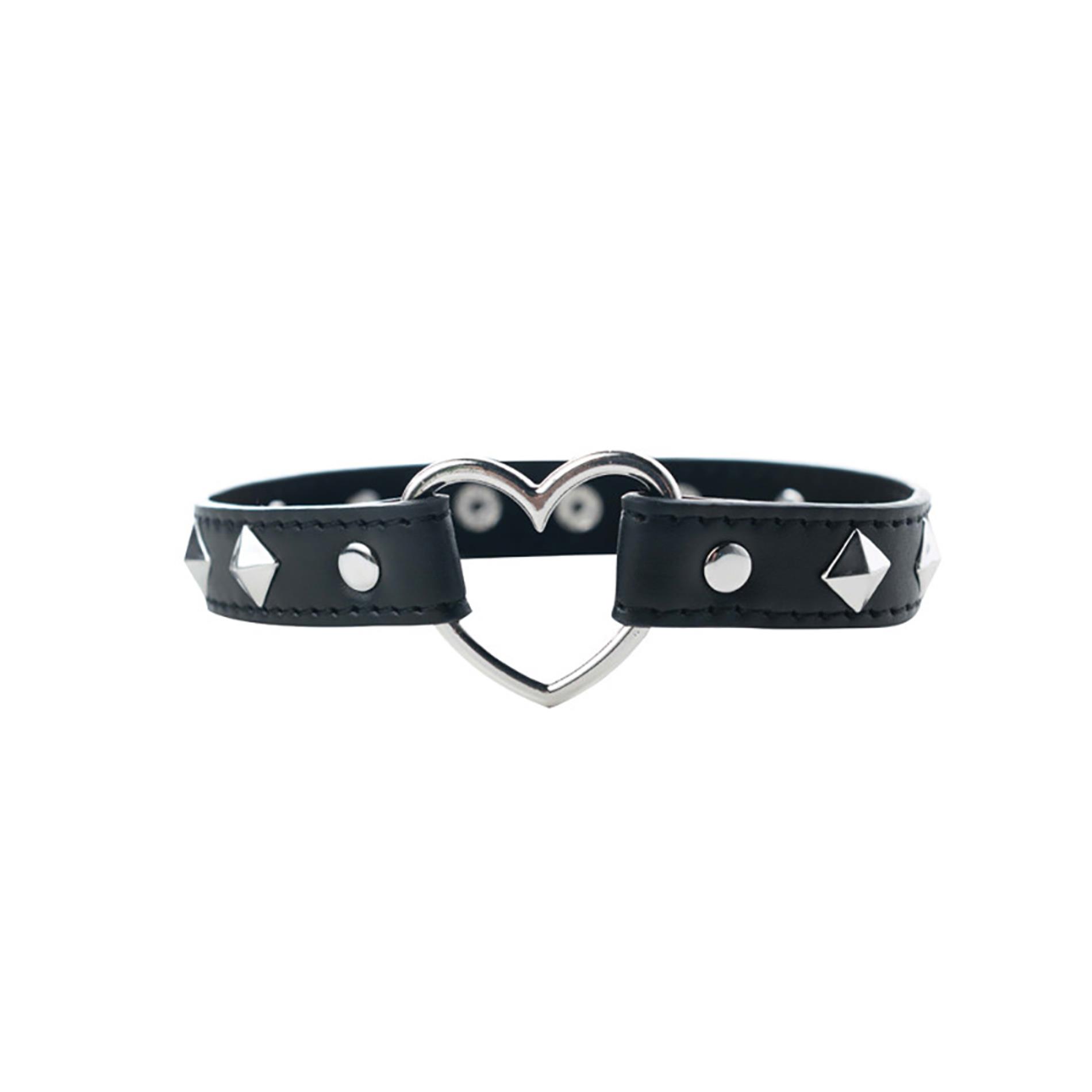 Adjustable Heart Collar