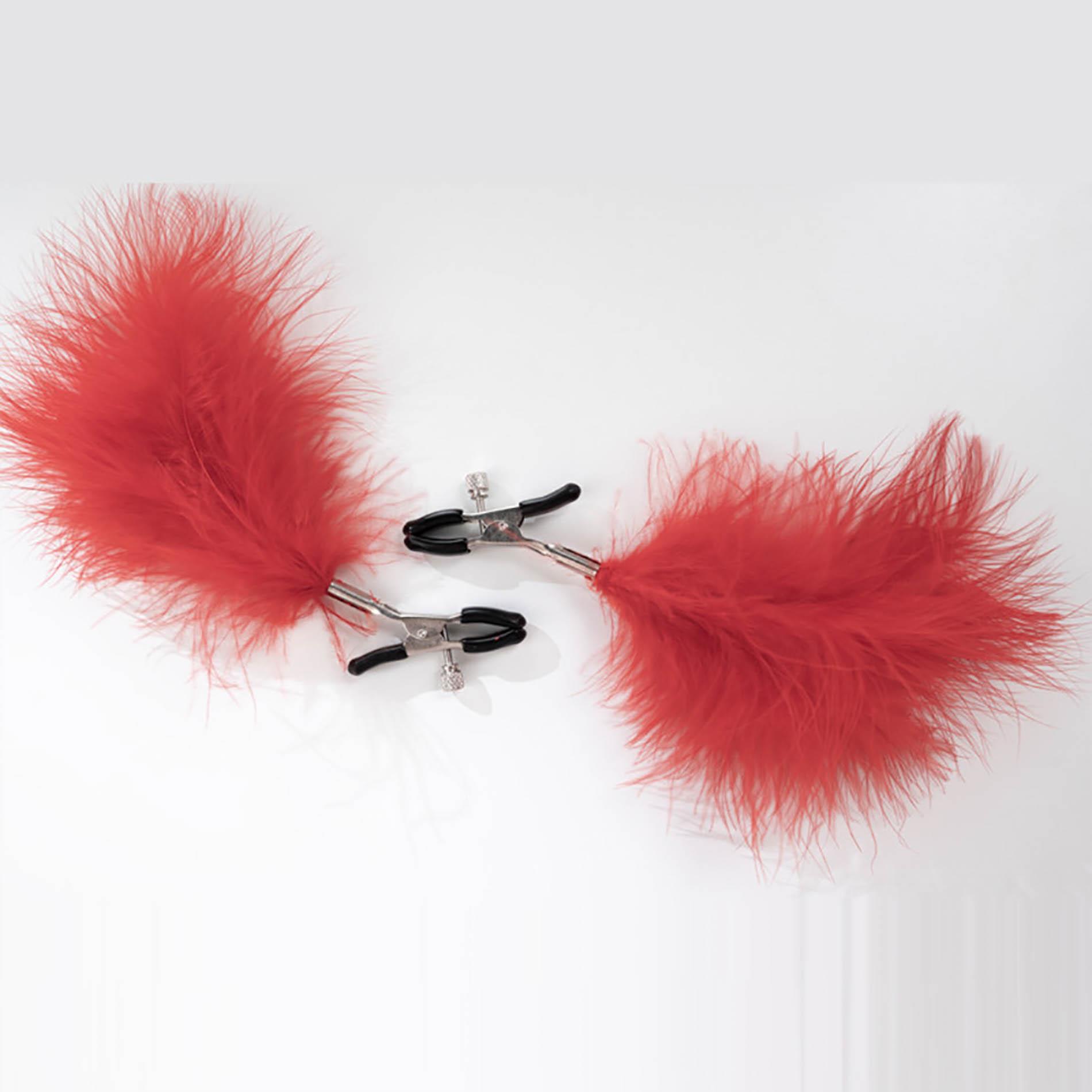 Feather Nipple Clamps With Adjustable
Pressure, And Soft Comfortable Pads