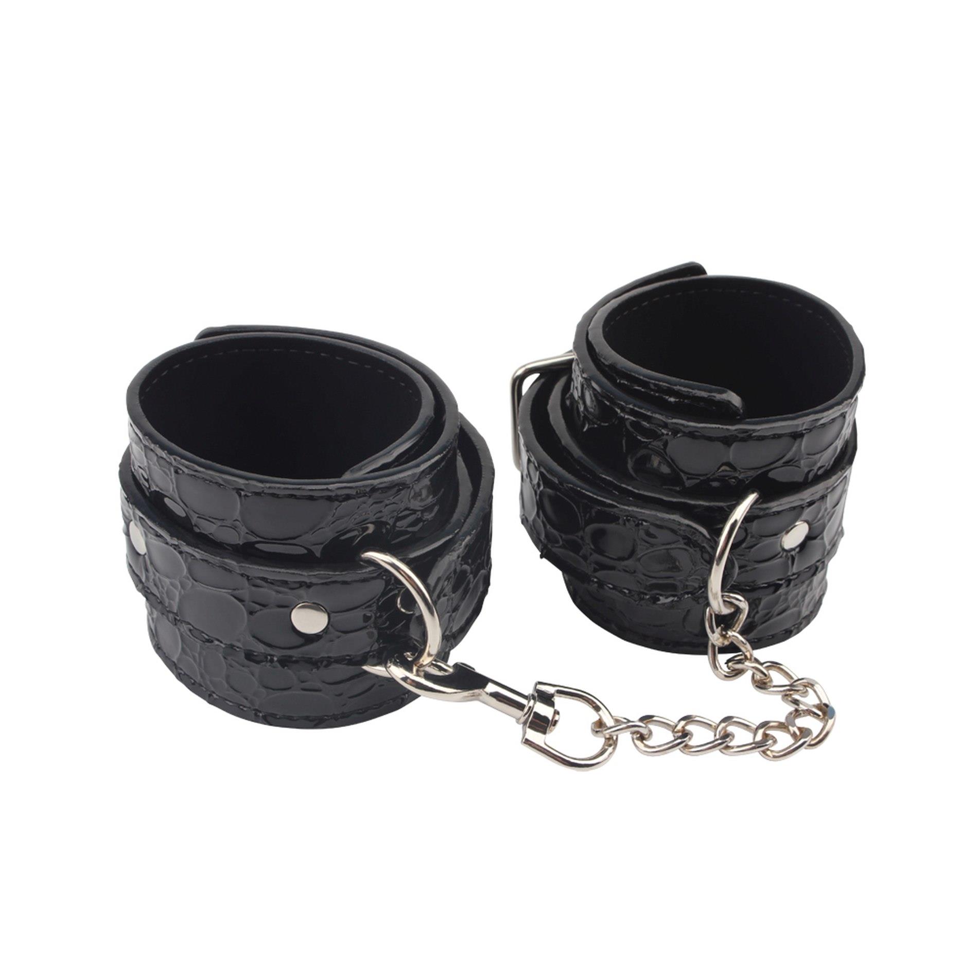 Be Good Ankle Cuffs-Black